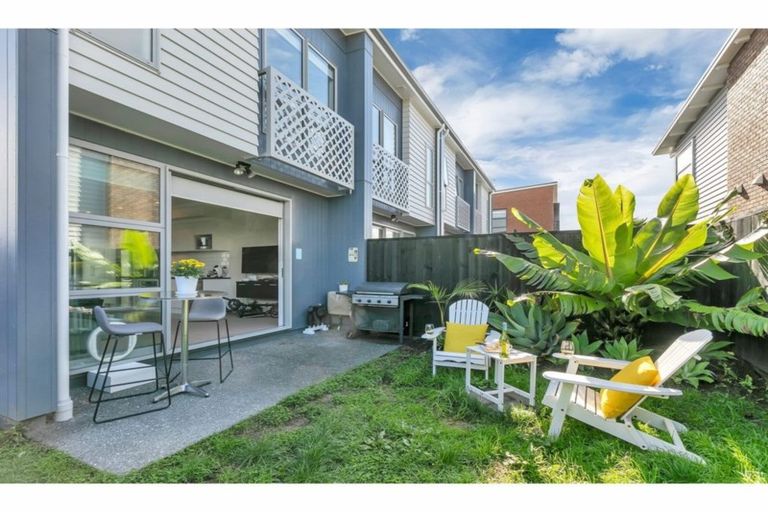 Photo of property in 24 Rangihina Road, Hobsonville, Auckland, 0616
