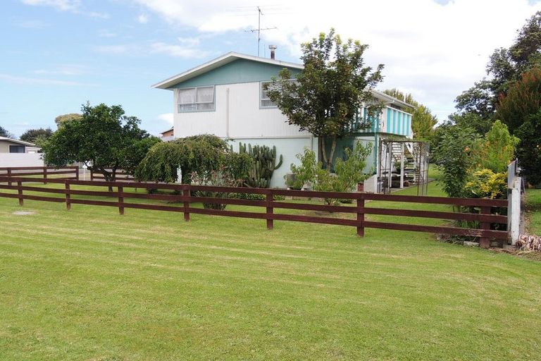 Photo of property in 98 Lahore Street, Wairoa, 4108