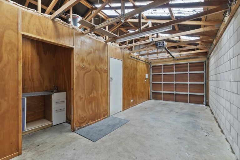 Photo of property in 43 Jellicoe Drive, Hamilton East, Hamilton, 3216