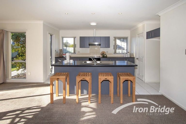 Photo of property in 29 Mahuri Street, Parklands, Christchurch, 8083