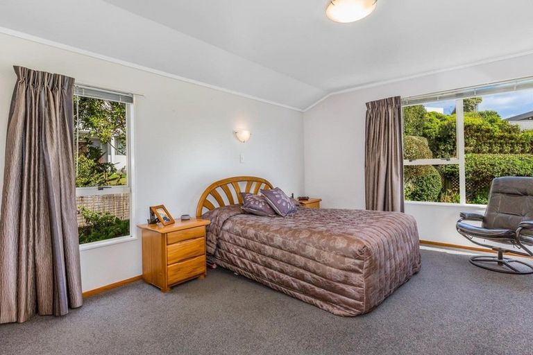 Photo of property in 7 Portage Place, Whitby, Porirua, 5024