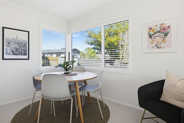 Photo of property in 6 Battersea Place, Richmond Heights, Taupo, 3330