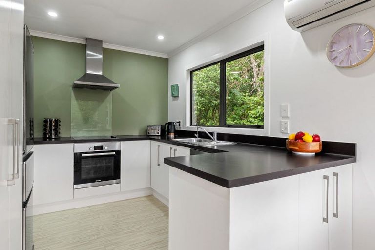 Photo of property in 57a Mandalay Terrace, Khandallah, Wellington, 6035