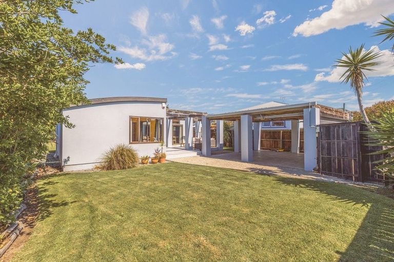 Photo of property in 12 Plover Street, Southshore, Christchurch, 8062