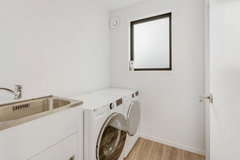 Photo of property in 10a Crest Street, Tainui, Dunedin, 9013