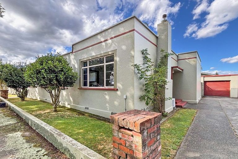 Photo of property in 113 Victoria Avenue, Hokowhitu, Palmerston North, 4410