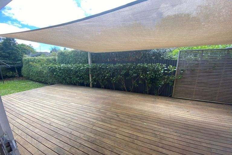 Photo of property in 1/14 Roberts Road, Te Atatu South, Auckland, 0610