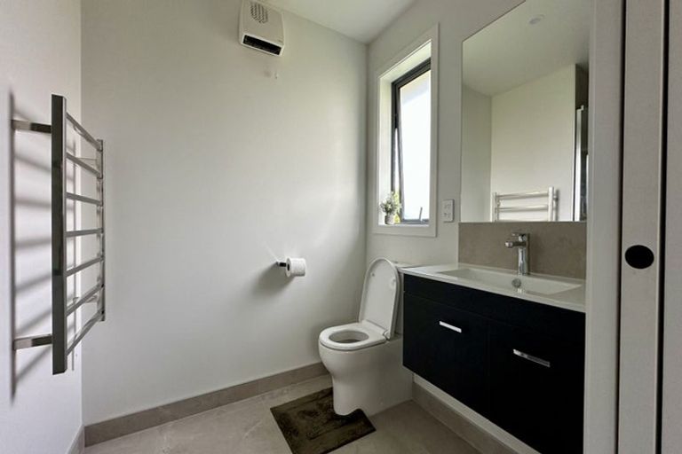 Photo of property in 10 Agathis Crescent, Wigram, Christchurch, 8025