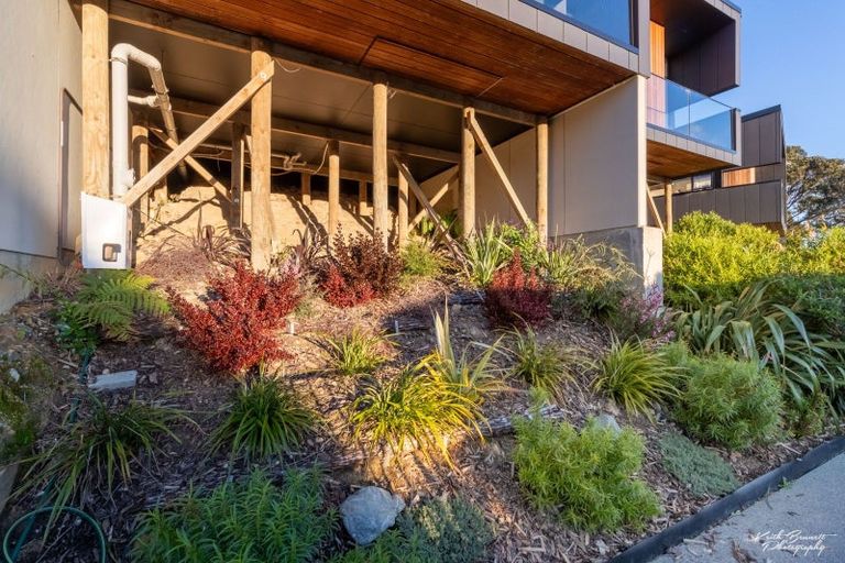 Photo of property in 45 Avon Street, Island Bay, Wellington, 6023