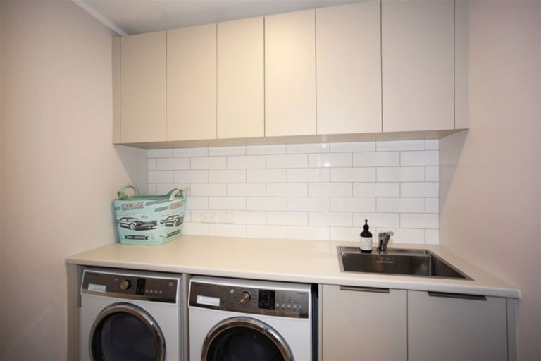 Photo of property in 27 Dominion Road, Tuakau, 2121