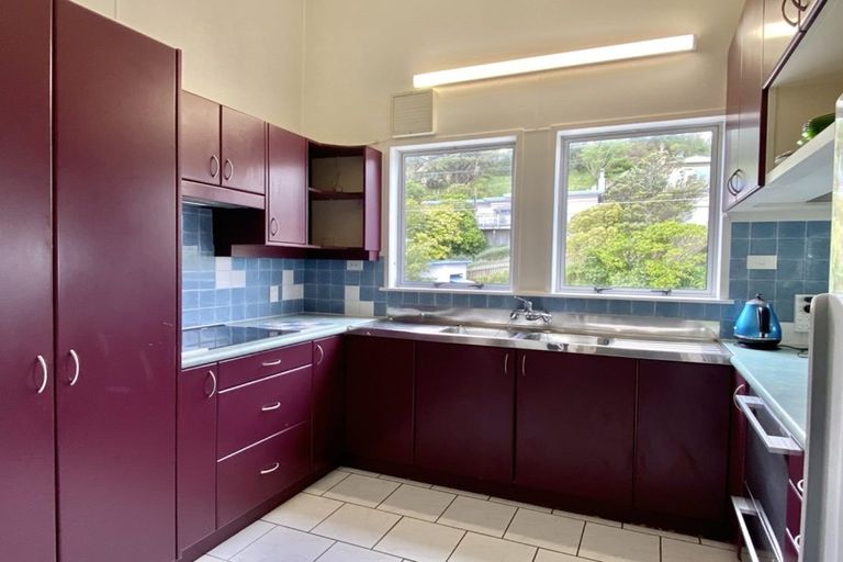 Photo of property in 48-50 Chesterton Street, Johnsonville, Wellington, 6037