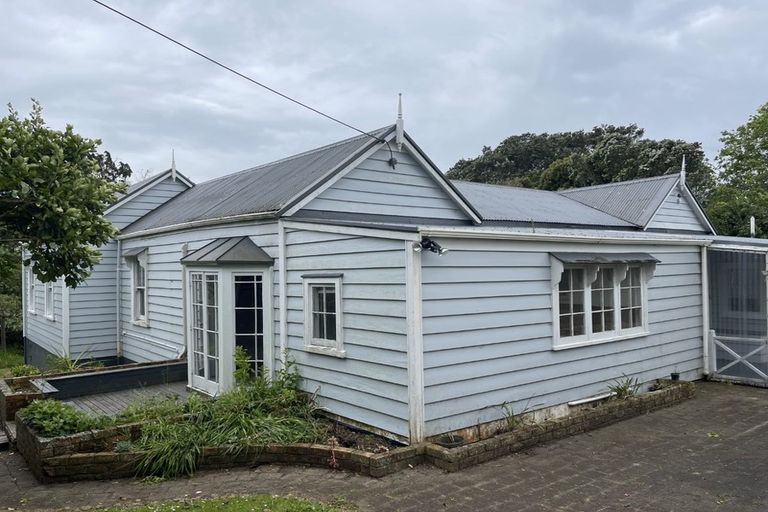 Photo of property in 41 Tuakau Road, Pukekohe, 2120