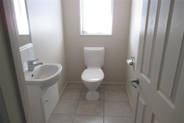 Photo of property in 12 Sioux Avenue, Wigram, Christchurch, 8042