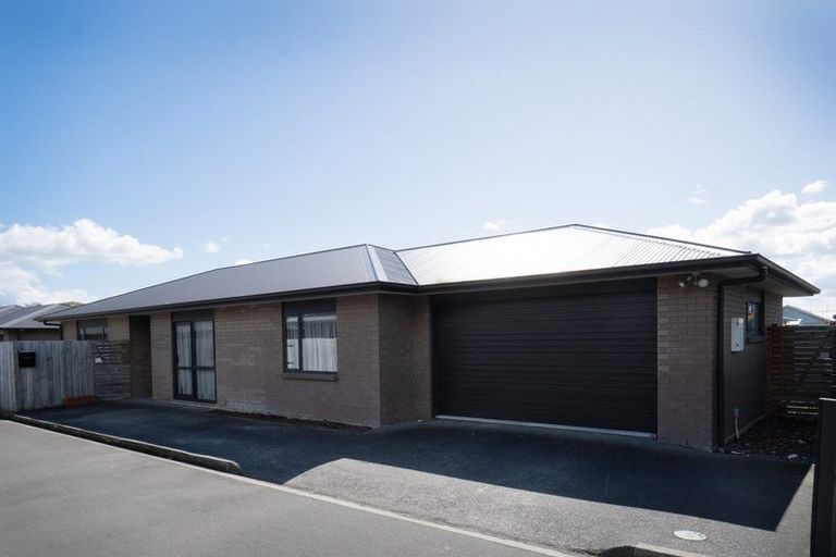Photo of property in 24a Keith Street, Roslyn, Palmerston North, 4414