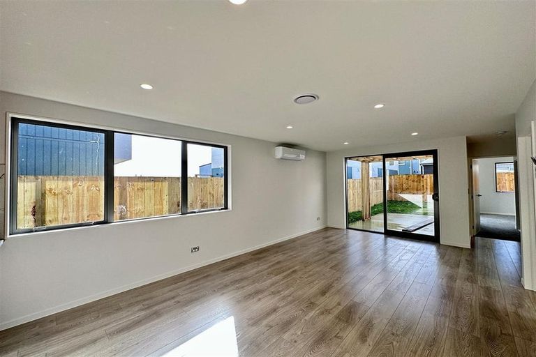 Photo of property in 26 John Gray Street, Papakura, 2110