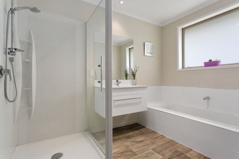Photo of property in 6 Jarrett Terrace, Leamington, Cambridge, 3432