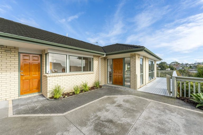 Photo of property in 29 Carling Avenue, Massey, Auckland, 0614