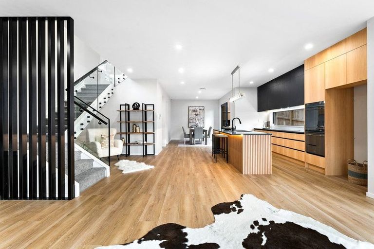 Photo of property in 6 La Bella Road, Hobsonville, Auckland, 0616