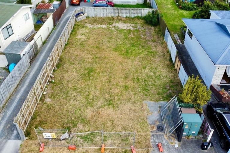 Photo of property in 36 Makarini Street, Paraparaumu, 5032