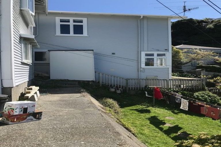 Photo of property in 75a Todman Street, Brooklyn, Wellington, 6021