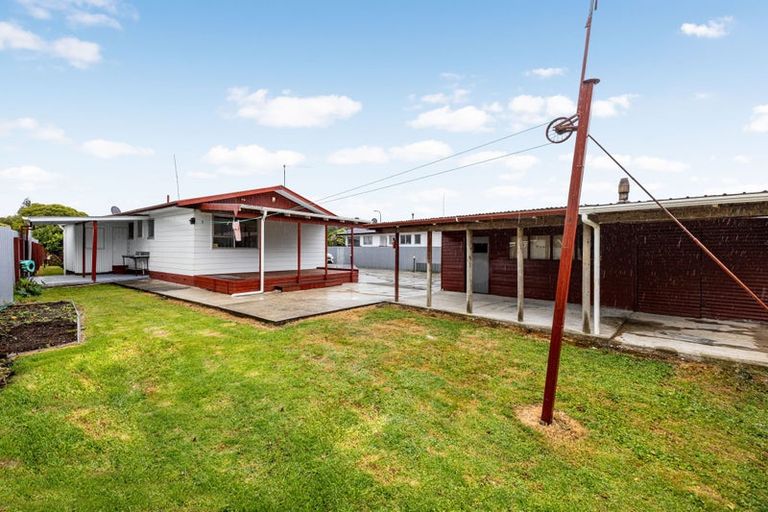 Photo of property in 53 Karen Crescent, Dinsdale, Hamilton, 3204
