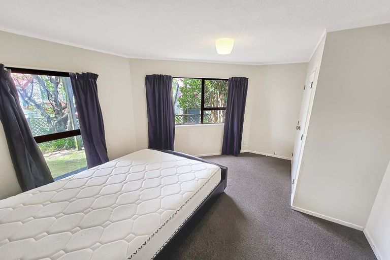 Photo of property in 53 Hankey Street, Mount Cook, Wellington, 6011
