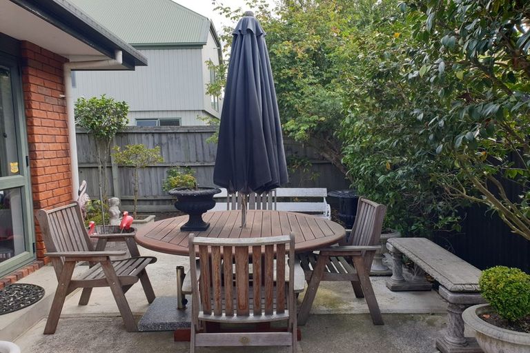 Photo of property in 112 Elizabeth Street, Riccarton, Christchurch, 8041
