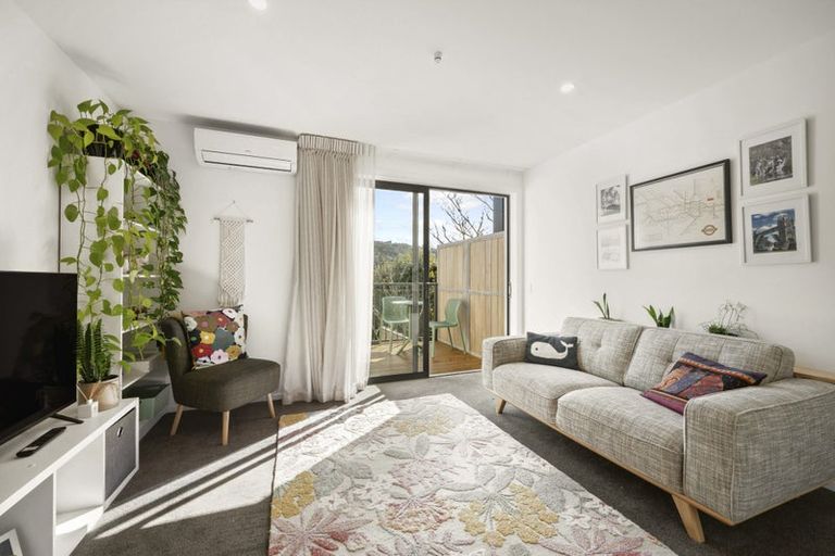 Photo of property in 11/96 Washington Avenue, Brooklyn, Wellington, 6021