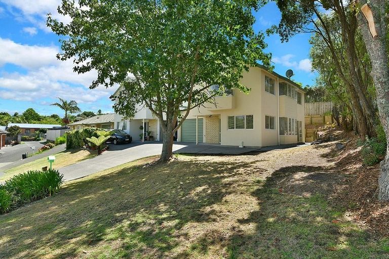 Photo of property in 1/8 Mably Court, Stanmore Bay, Whangaparaoa, 0932