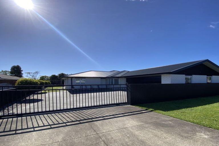 Photo of property in 19a Maire Street, Inglewood, 4330