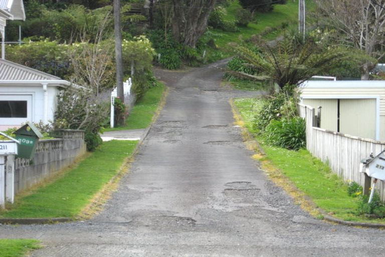 Photo of property in 215 Ngamotu Road, Spotswood, New Plymouth, 4310