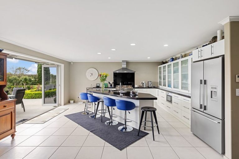 Photo of property in 503 Grasslands Drive, Cambridge, 3493