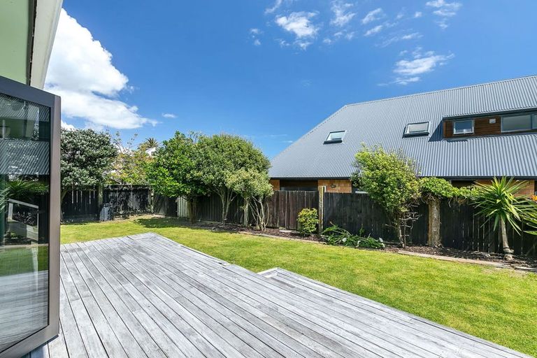 Photo of property in 9 Richard Street, Titahi Bay, Porirua, 5022