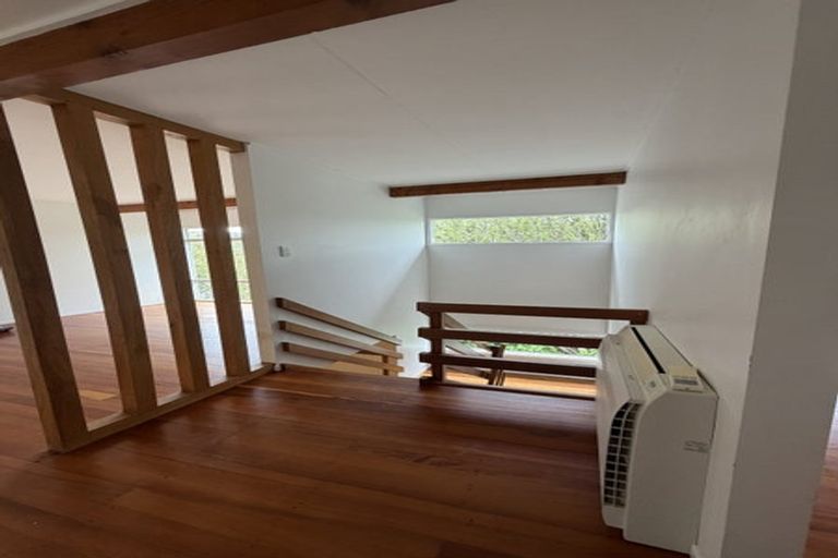 Photo of property in 135 Mairangi Road, Wilton, Wellington, 6012