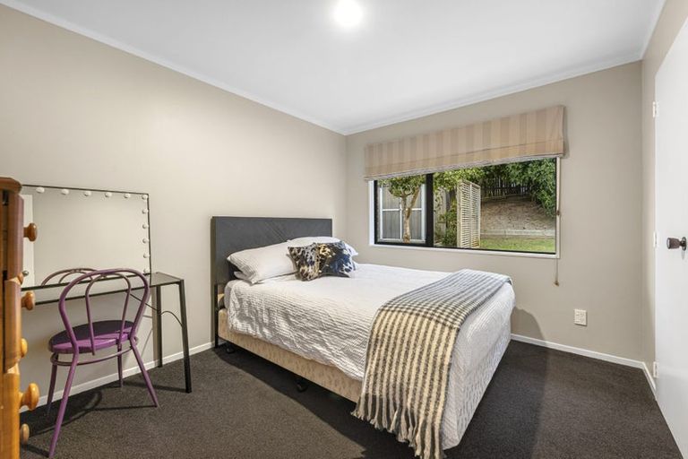 Photo of property in 13 Kurnell Drive, Botany Downs, Auckland, 2010
