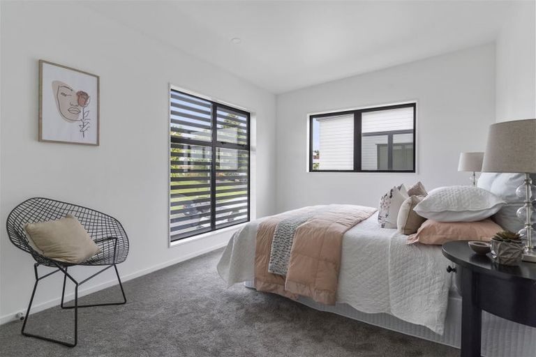 Photo of property in 61d Andrew Road, Howick, Auckland, 2010