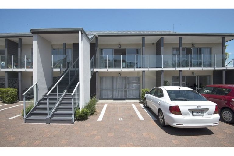 Photo of property in 7/420a Hibiscus Coast Highway, Orewa, 0931