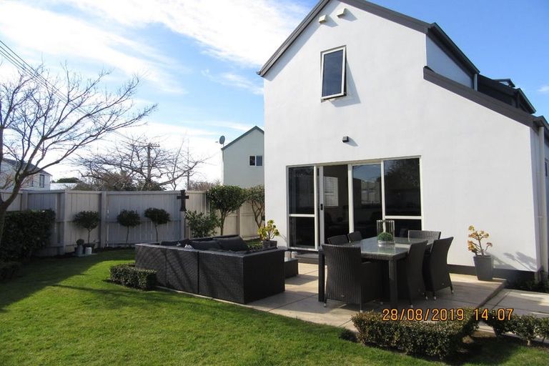 Photo of property in 40 Dover Street, St Albans, Christchurch, 8014