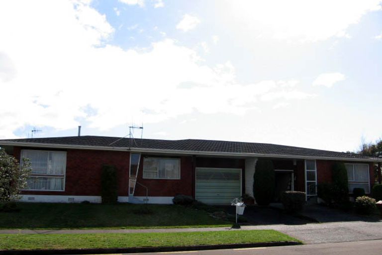 Photo of property in 5 Mudgway Place, Awapuni, Palmerston North, 4412