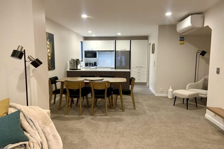 Photo of property in 9 Oakford Close, Riccarton, Christchurch, 8011