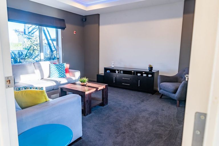 Photo of property in 8 Kokopu Street, Pegasus, 7612