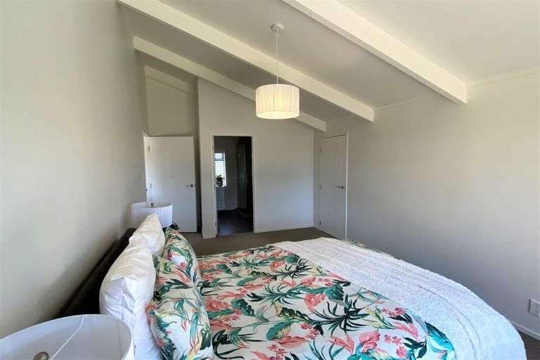Photo of property in 5 Godwit Place, Waiuku, 2123