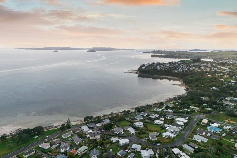 Photo of property in 307 Mahurangi East Road, Snells Beach, 0920