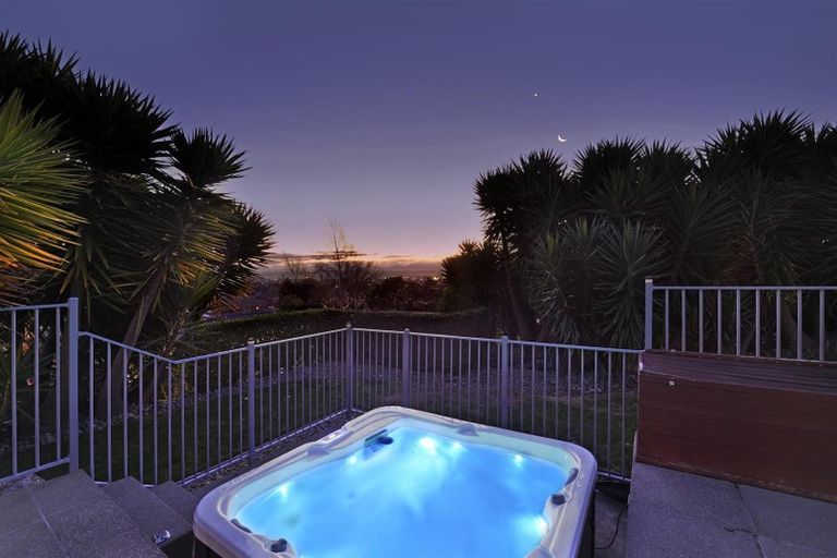 Photo of property in 18 Highfield Grove, Richmond, 7020