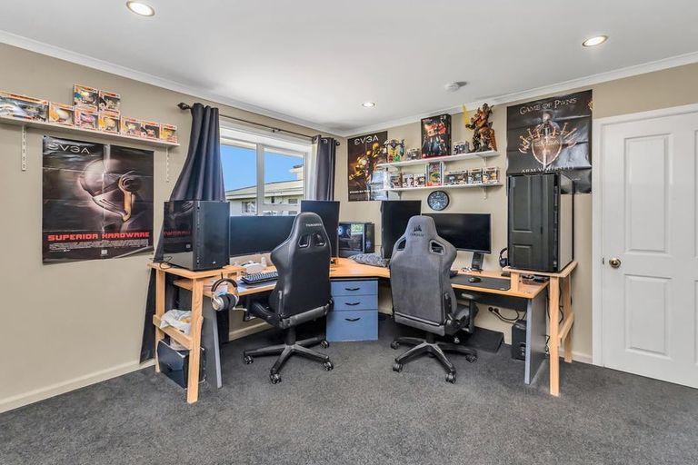 Photo of property in 35 Leeston And Lake Road, Leeston, 7632