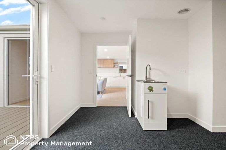 Photo of property in 6-d Berwick Street, Mosgiel, 9024