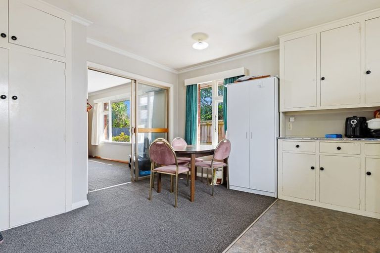 Photo of property in 14 Shaftesbury Street, Avonhead, Christchurch, 8042