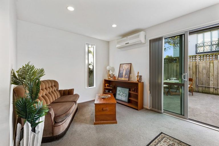 Photo of property in 11a Angus Street, Sydenham, Christchurch, 8023