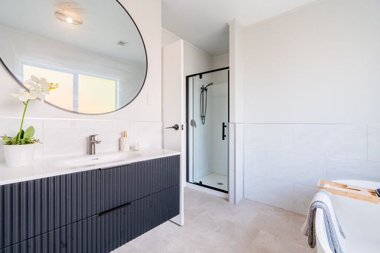 Photo of property in 17 Brown Street, Hamilton East, Hamilton, 3216