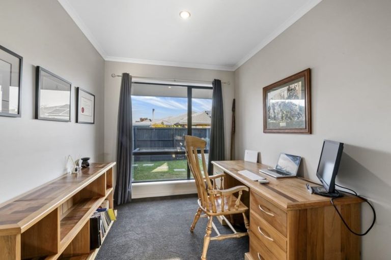 Photo of property in 12 Frame Crescent, Rolleston, 7614
